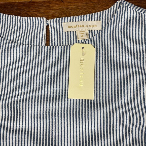 NWT women’s blouse - Picture 2 of 4